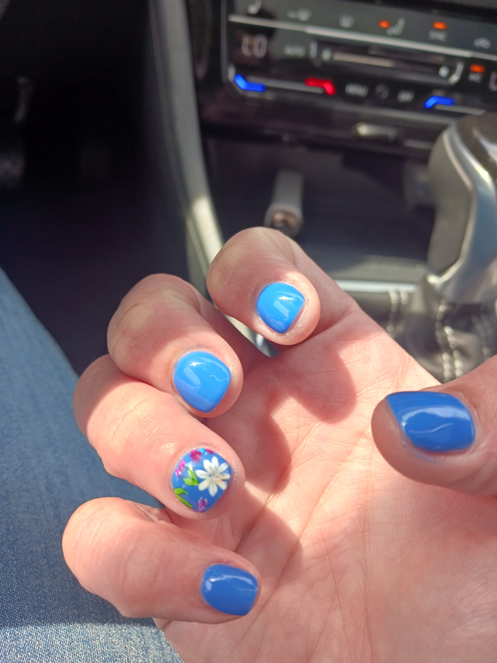 The Nails and Lashes nail photo 2